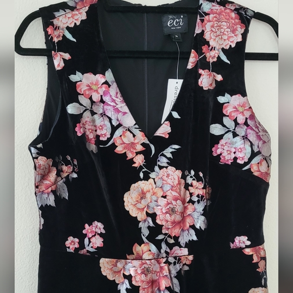ECI NWT velvet floral dress size 10 - Picture 2 of 6